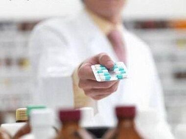 Na farmacia podes mercar medicamentos xenéricos para a prostatite, que se distinguen por un prezo razoable. 