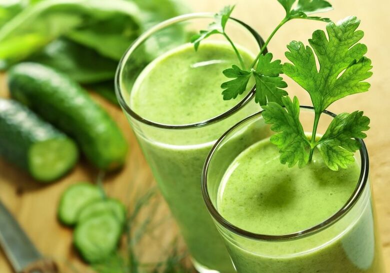 Zume de pepino con perexil para a prostatite
